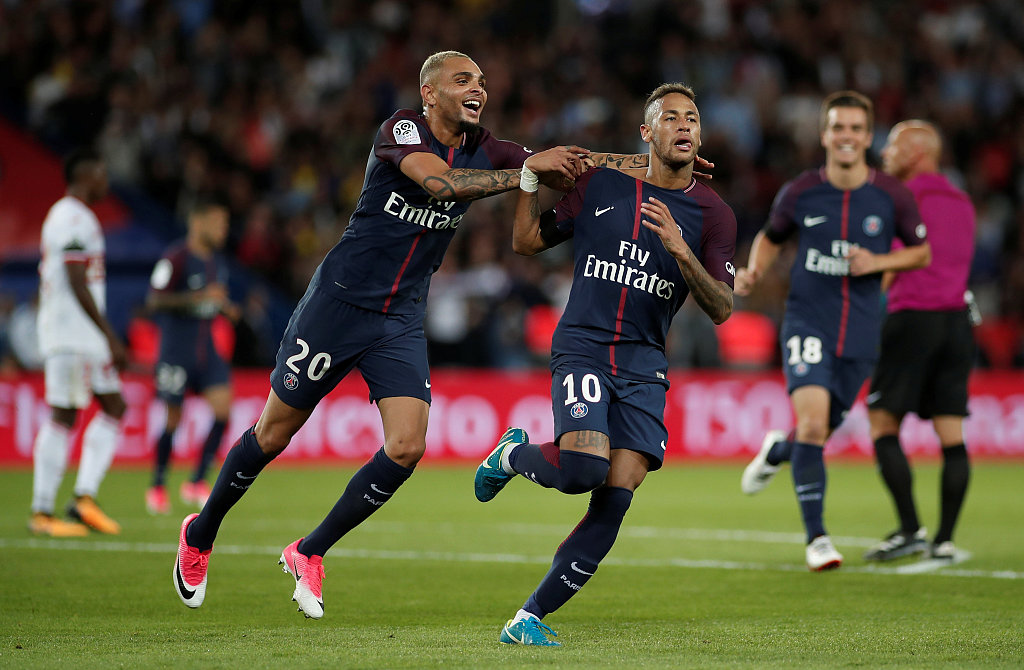  巴黎圣日耳曼主场大胜，法甲领头羊稳固优势