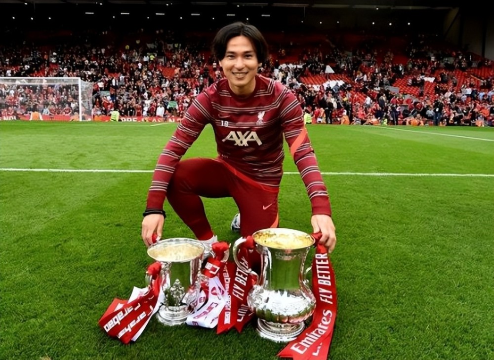 好博体育官方网站- 摩纳哥客场险平里尔，南野拓实替补登场献助攻  